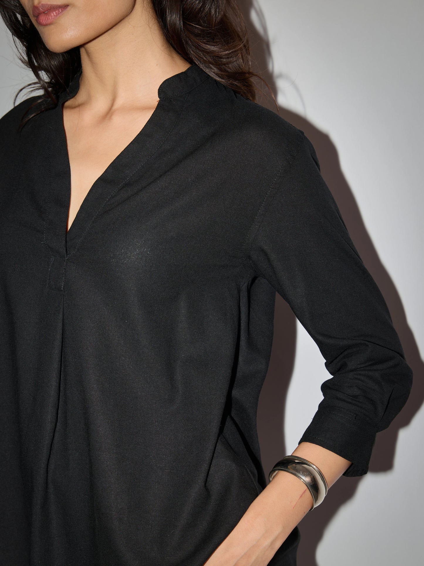 Kayla Linen Blouse - Black