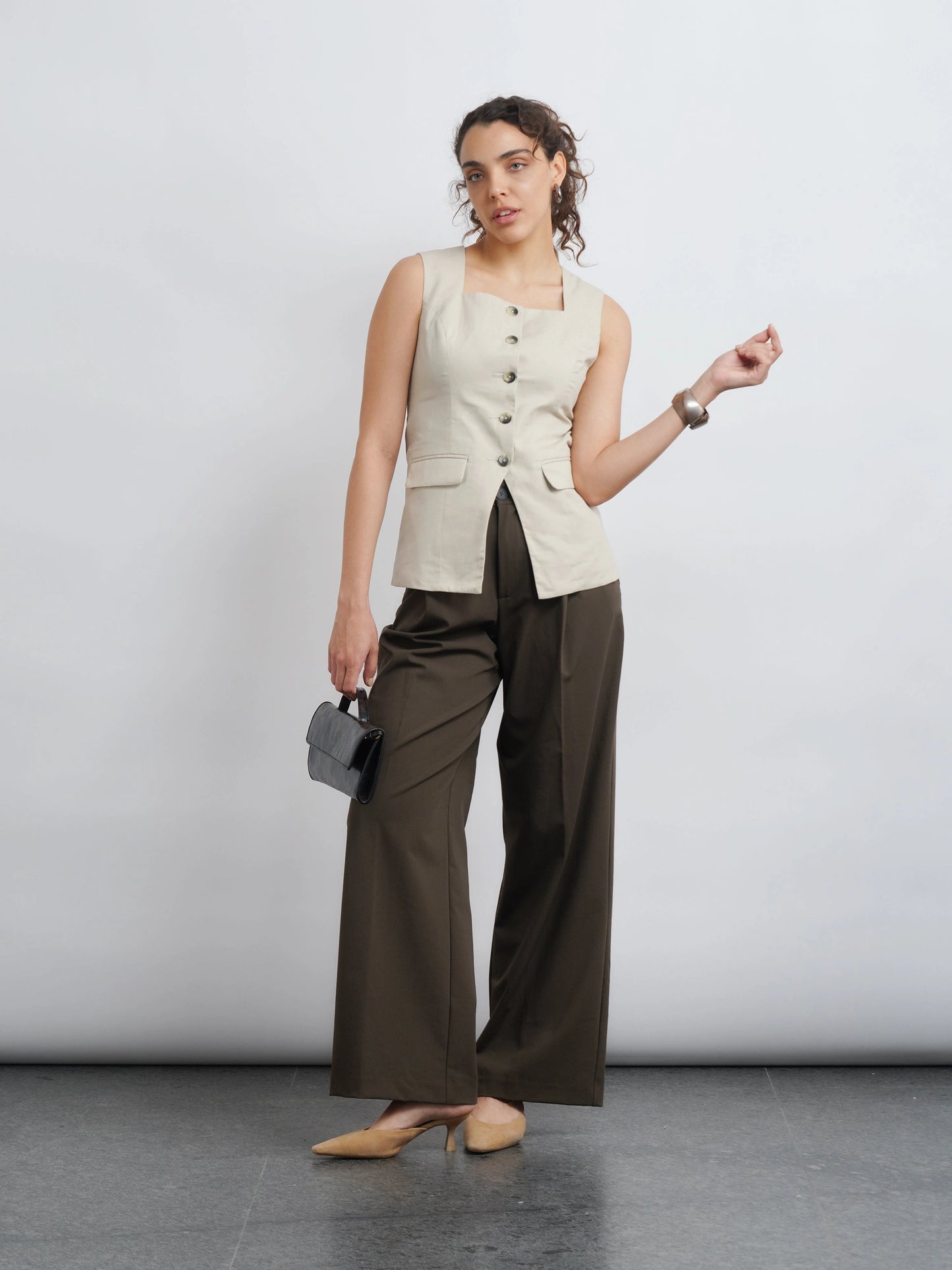 Atelier Waistcoat - Beige