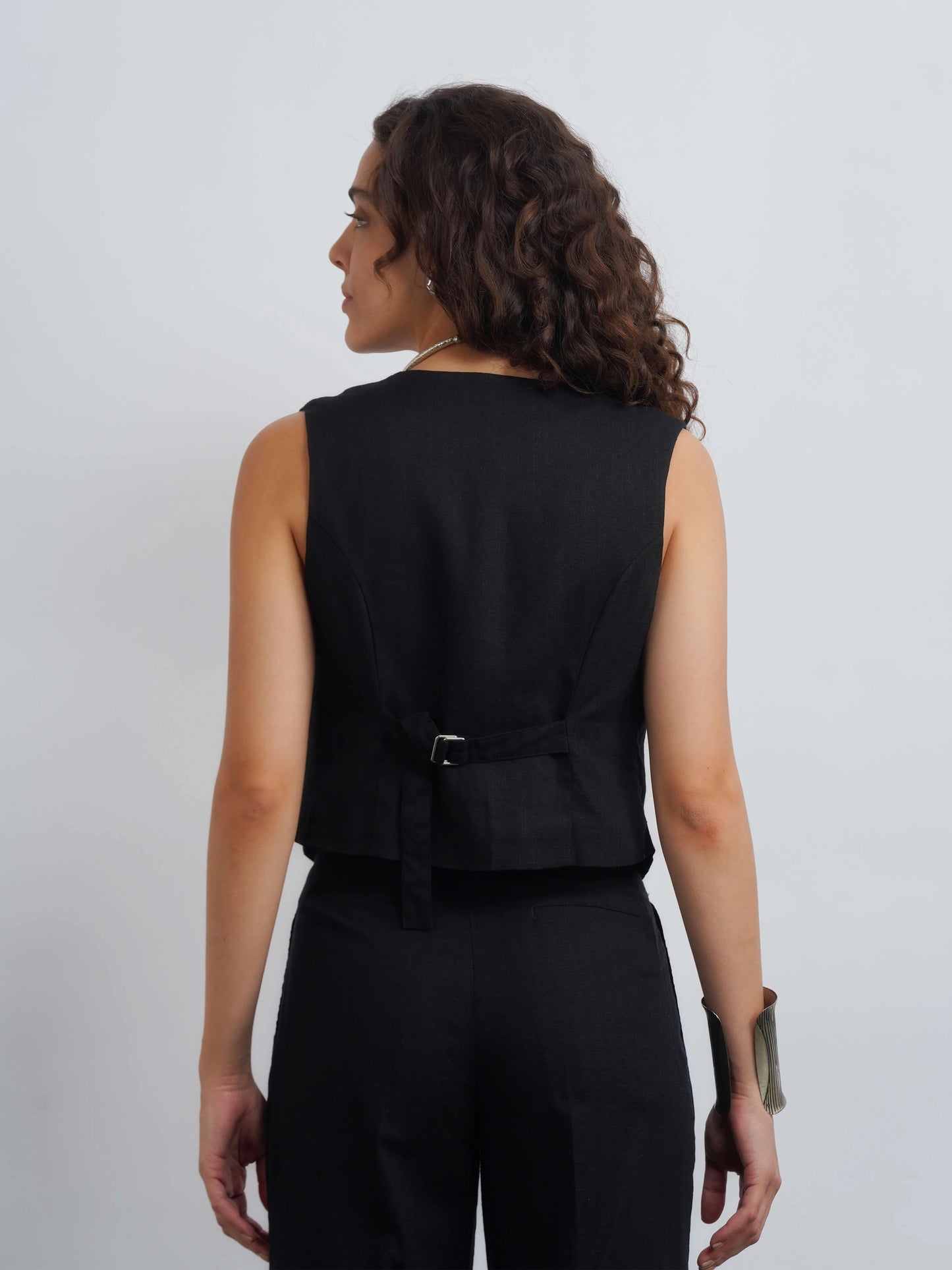 L' Edit Linen Waistcoat - Black