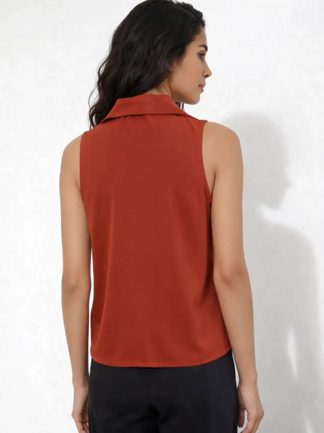 Cicilia Top in CrepeSway™ - Brick Red