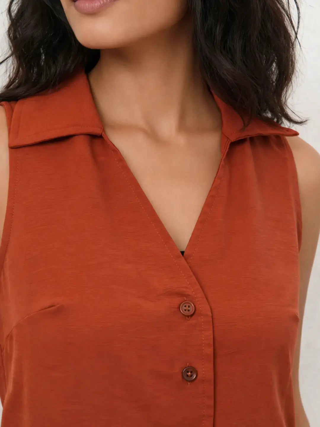 Cicilia Top in CrepeSway™ - Brick Red