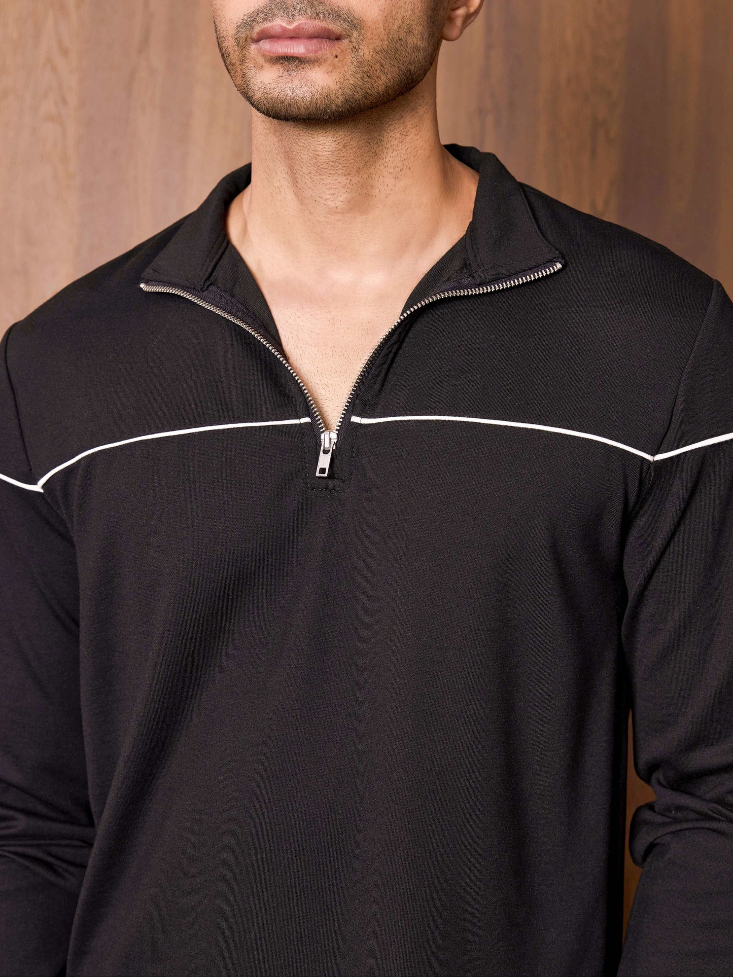 Transit Quarter Zip Pullover - Black