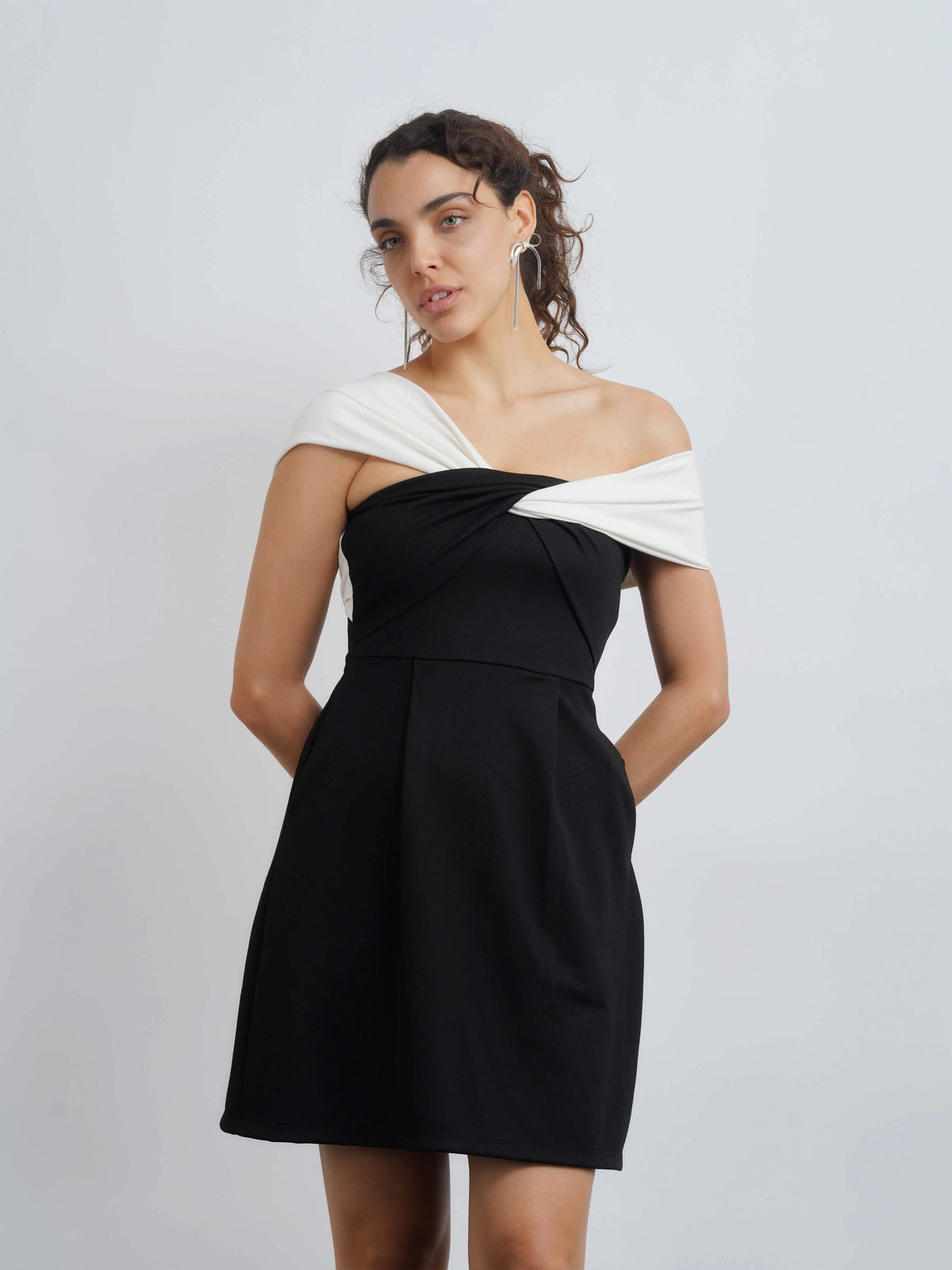 Nyx Dress