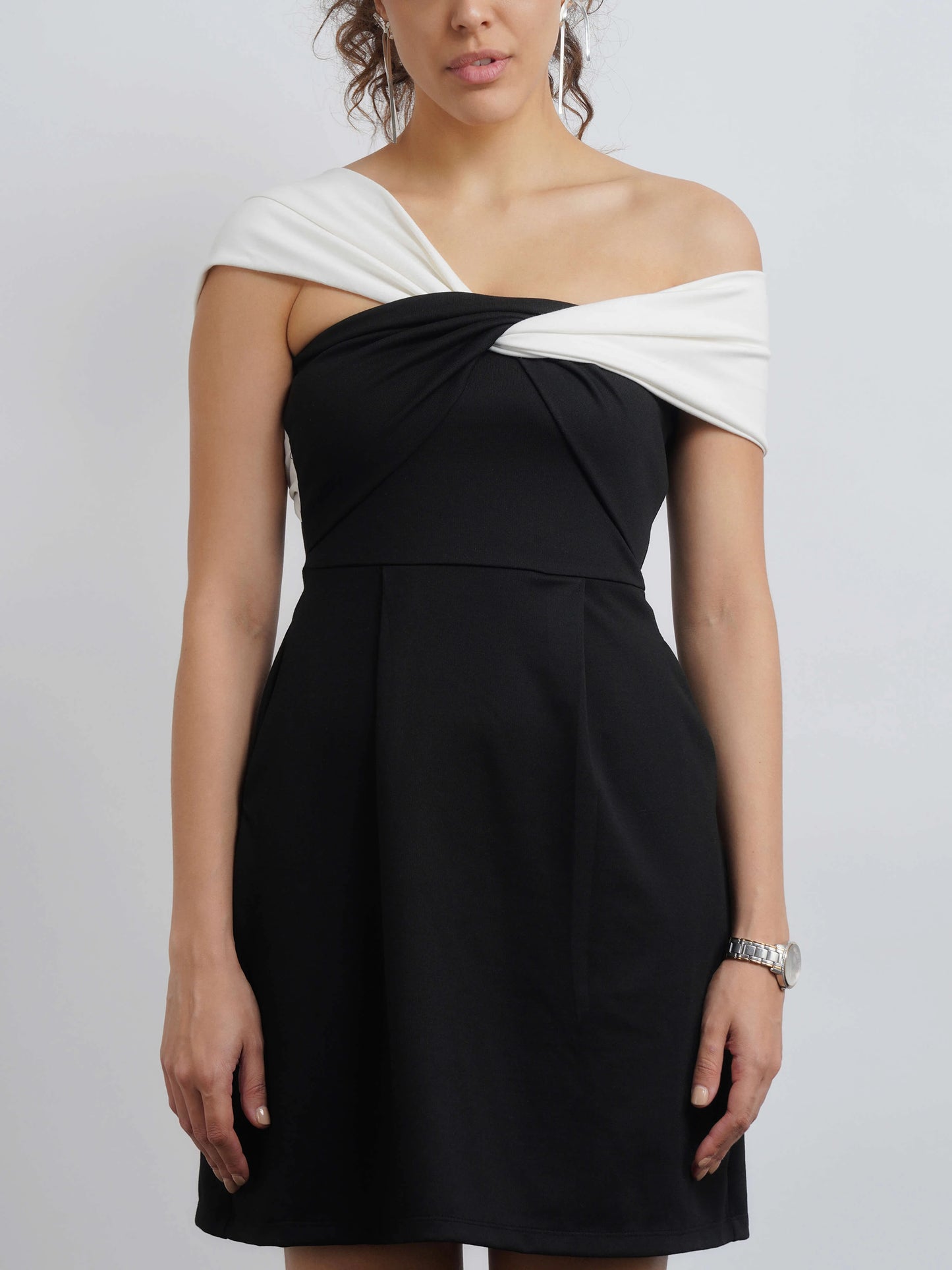 Nyx Dress