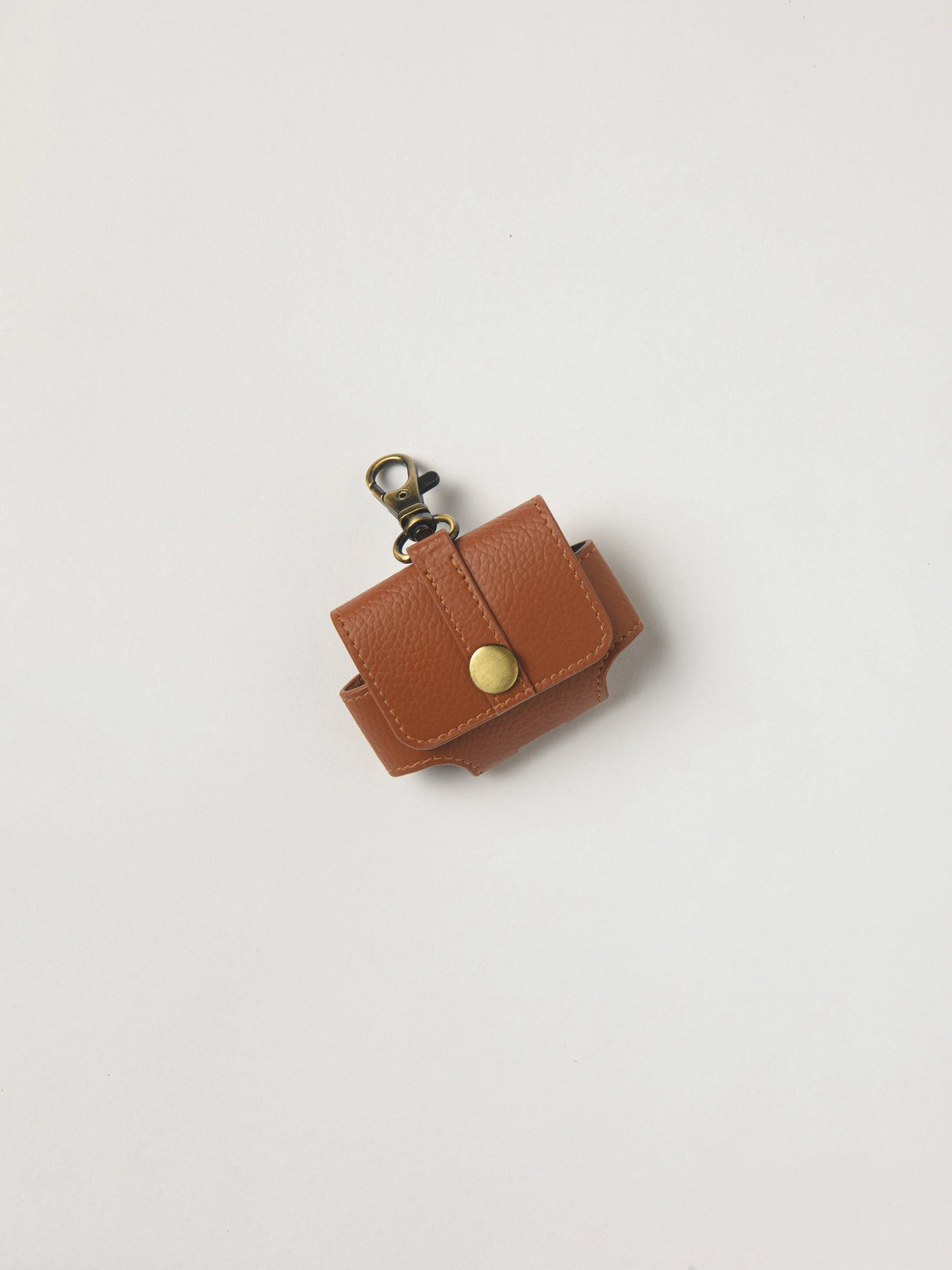 Pocket Muse Banofi Vegan Leather Airpod Case - Tawny Brown