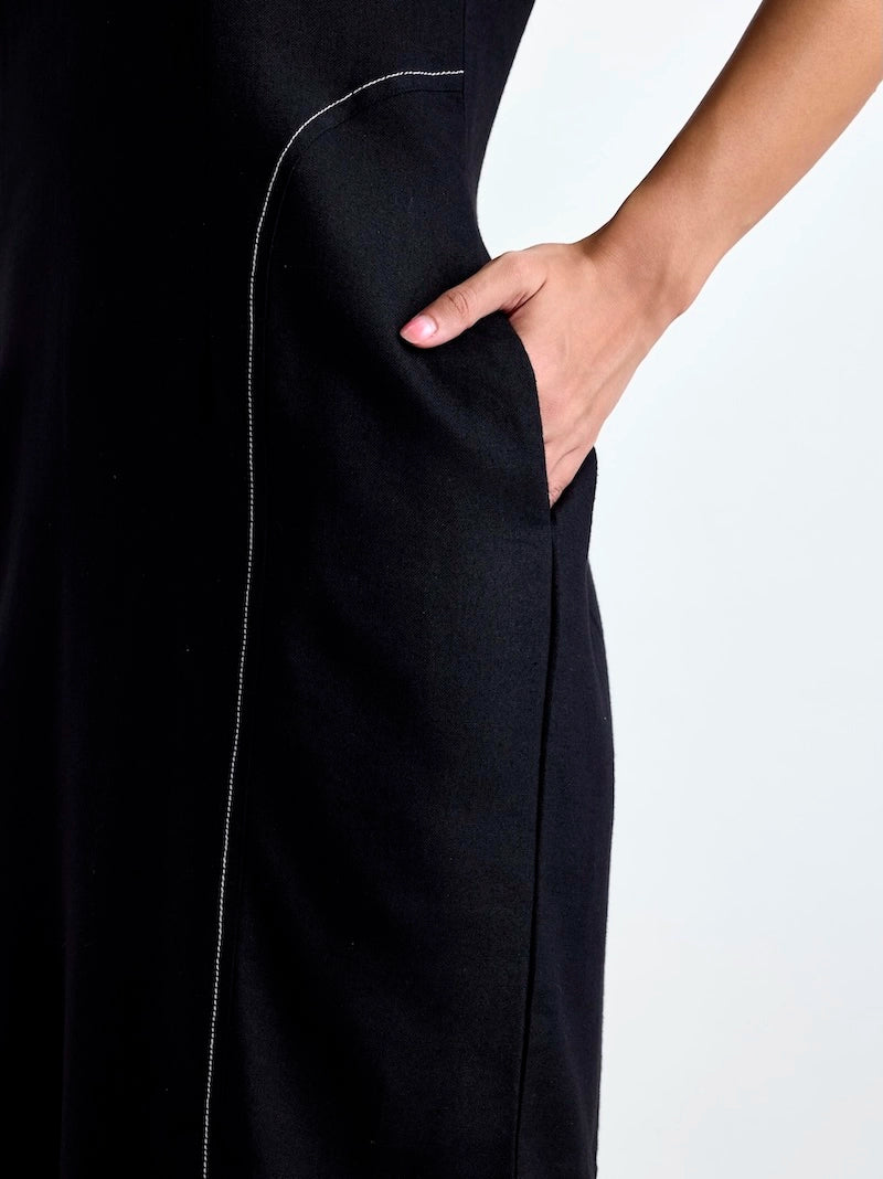 Madlyn AirLinen™ Midi Dress - Black