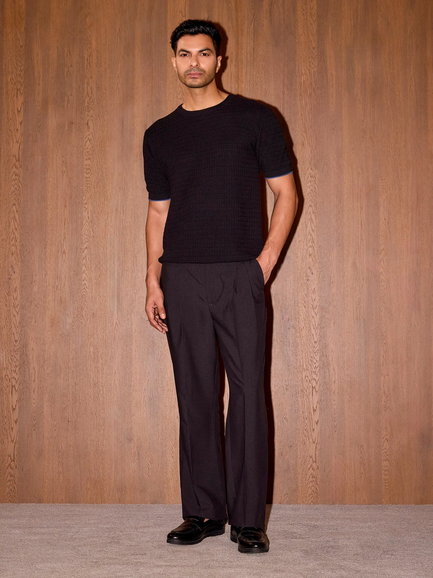 Textured Oversized Knit Tee - Black