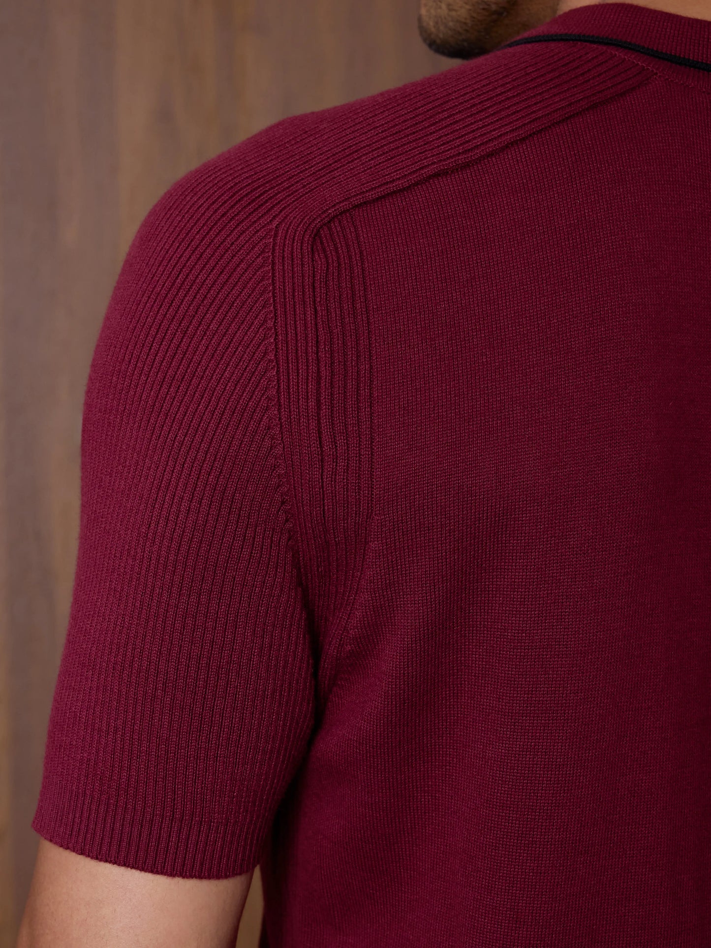 Rib Sleeve Cotton Zip Polo - Burgundy