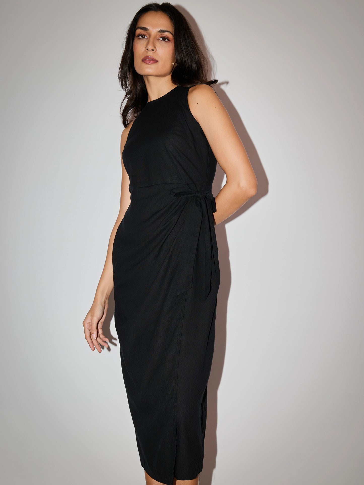 Sandy Linen Dress - Black