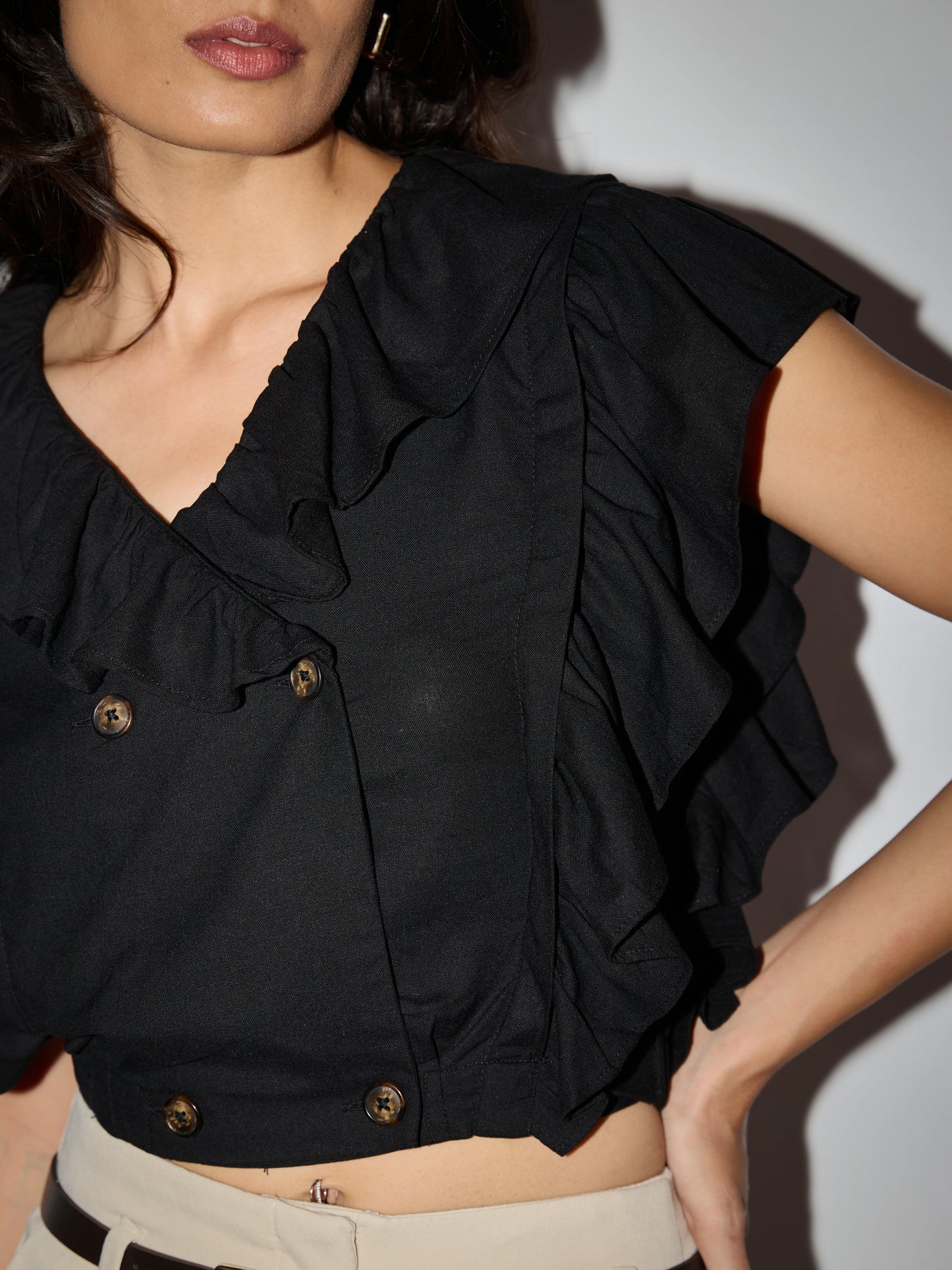 Ruffle Linen Double Breasted Top - Black