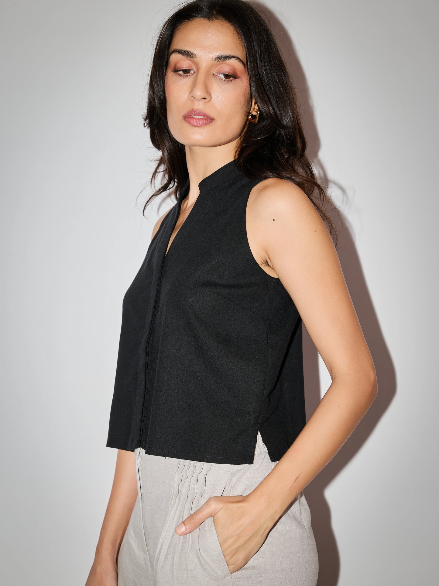 Sora Linen Top - Black
