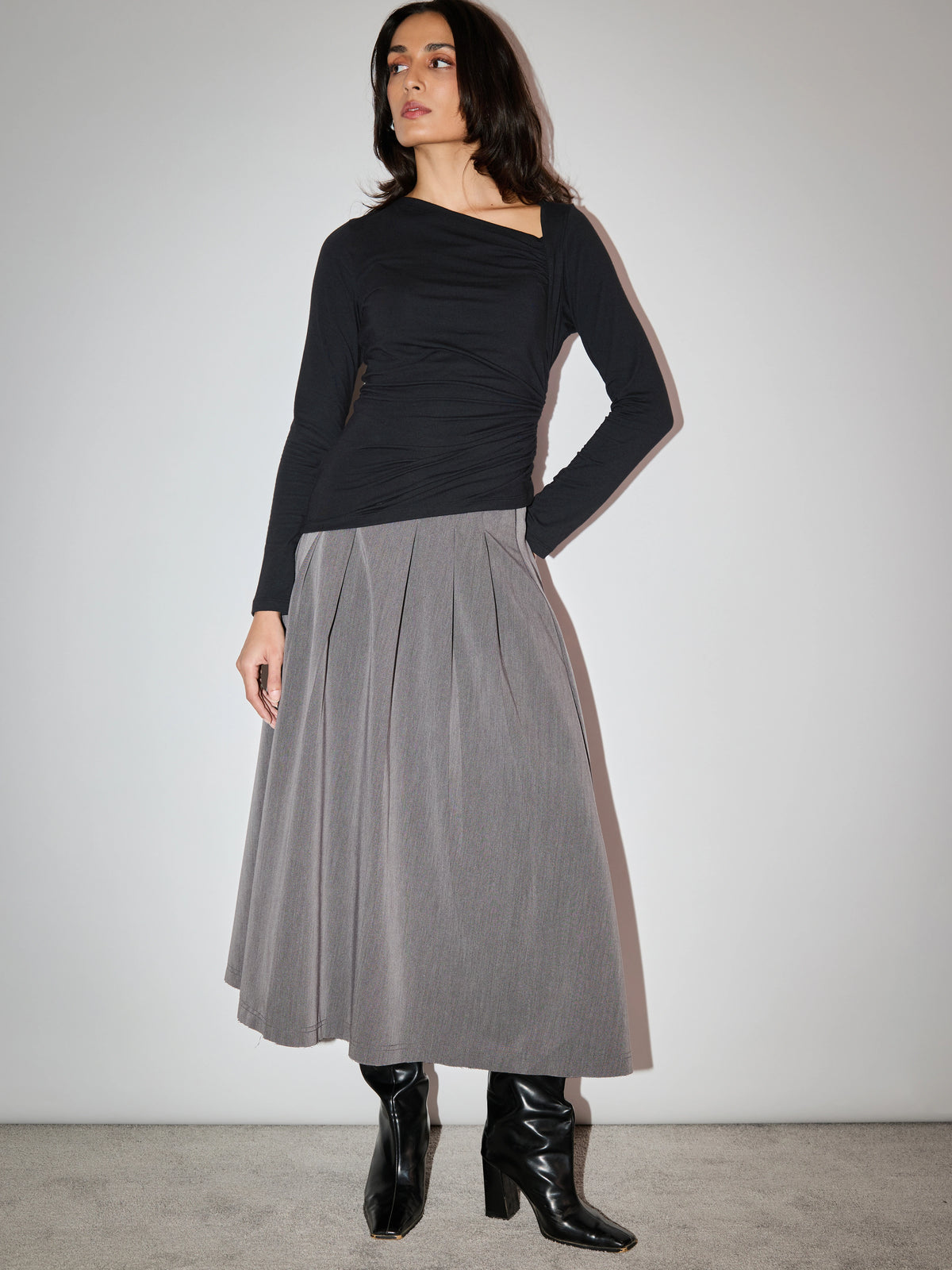 Pleated Skirt in SoftSuit™ Fabric