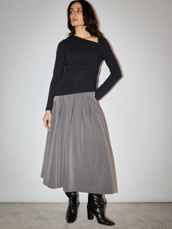 Pleated Skirt in SoftSuit™ Fabric