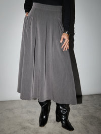 Pleated Skirt in SoftSuit™ Fabric