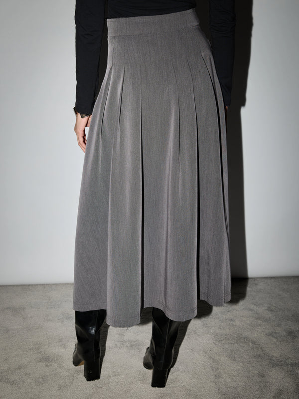 Pleated Skirt in SoftSuit™ Fabric