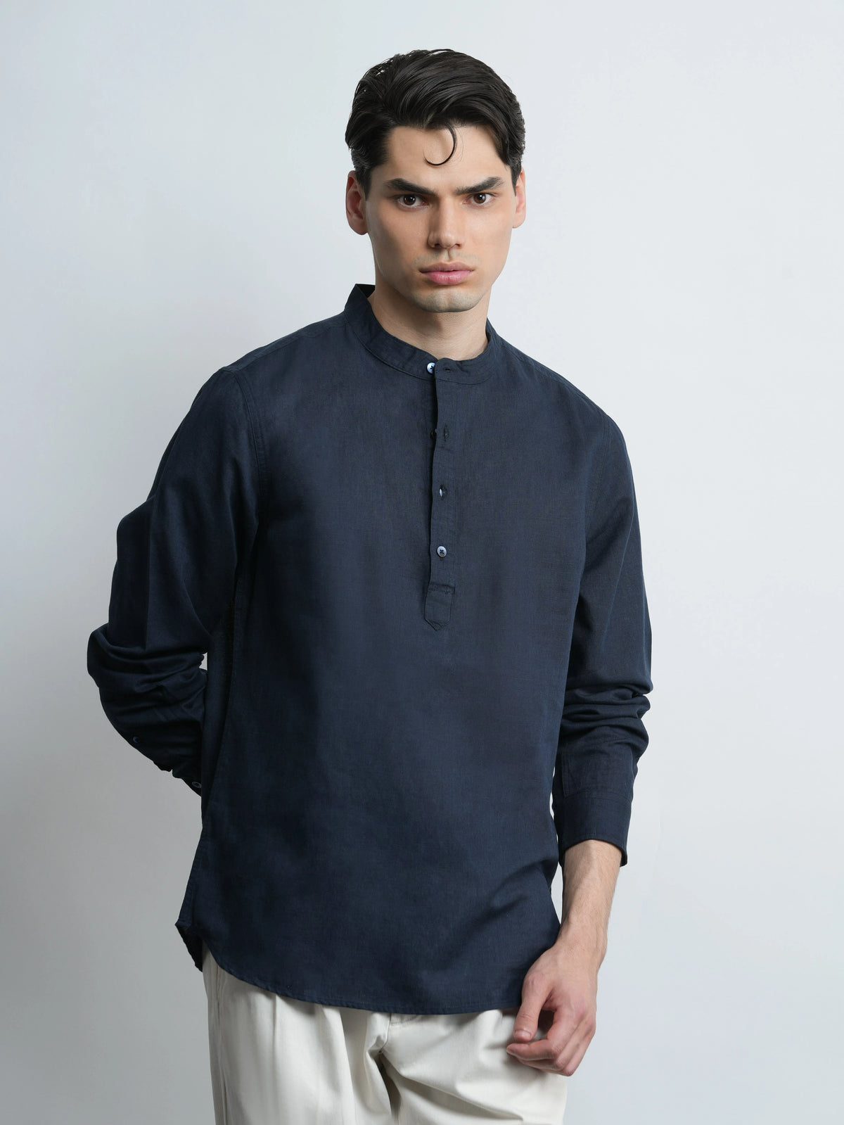 Kensington - Navy Linen Relaxed Fit Shirt