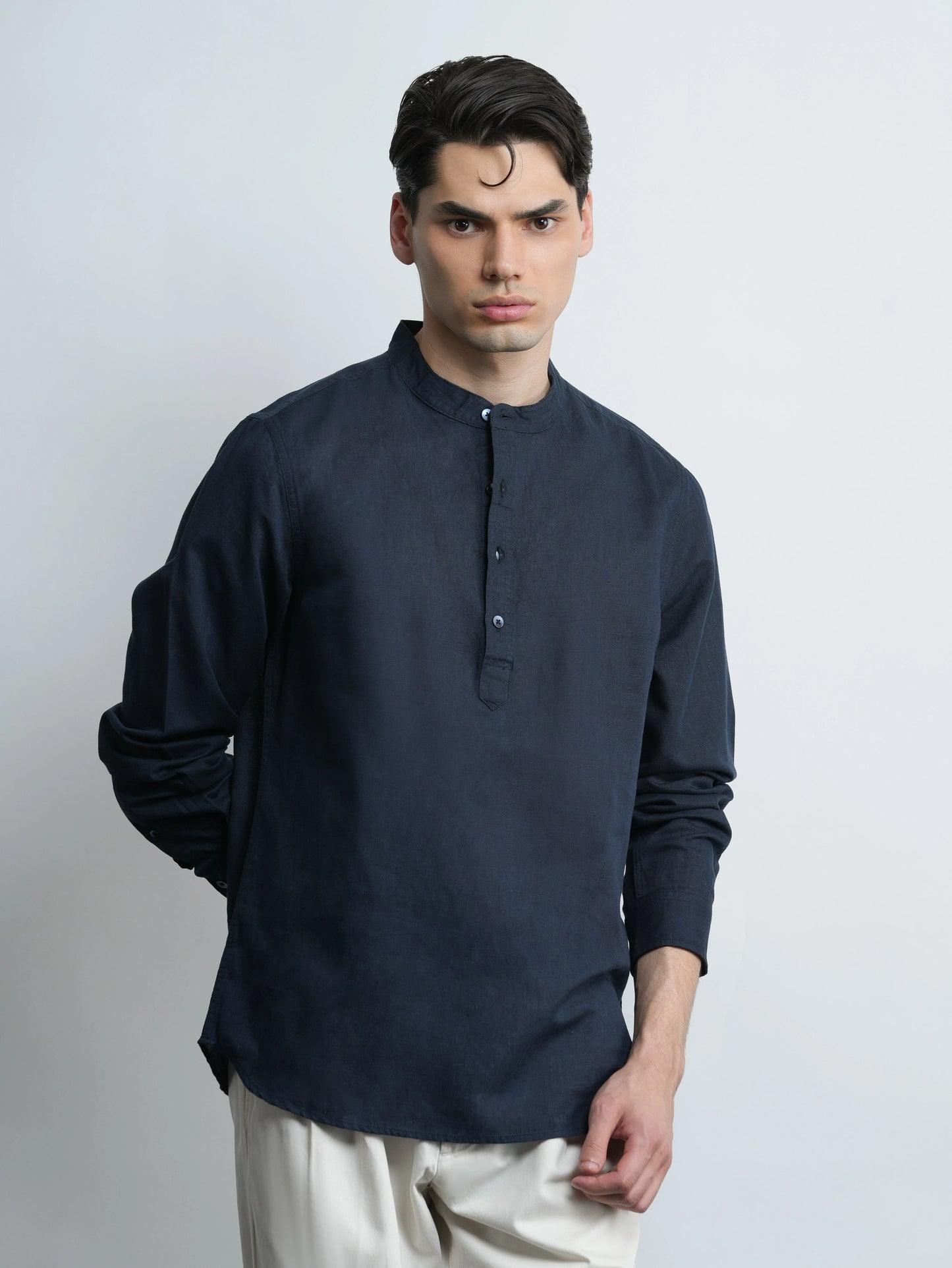 Kensington - Navy Linen Relaxed Fit Shirt