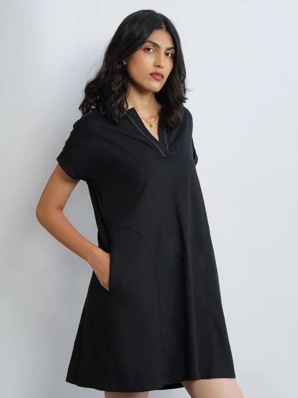Madlyn AirLinen™ Dress - Black