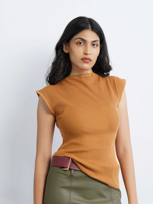boat neck flat knit - caramel