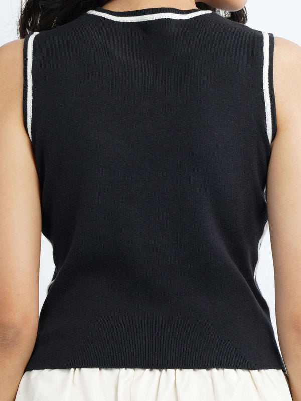 Elevated Tank Top with Piping - Black