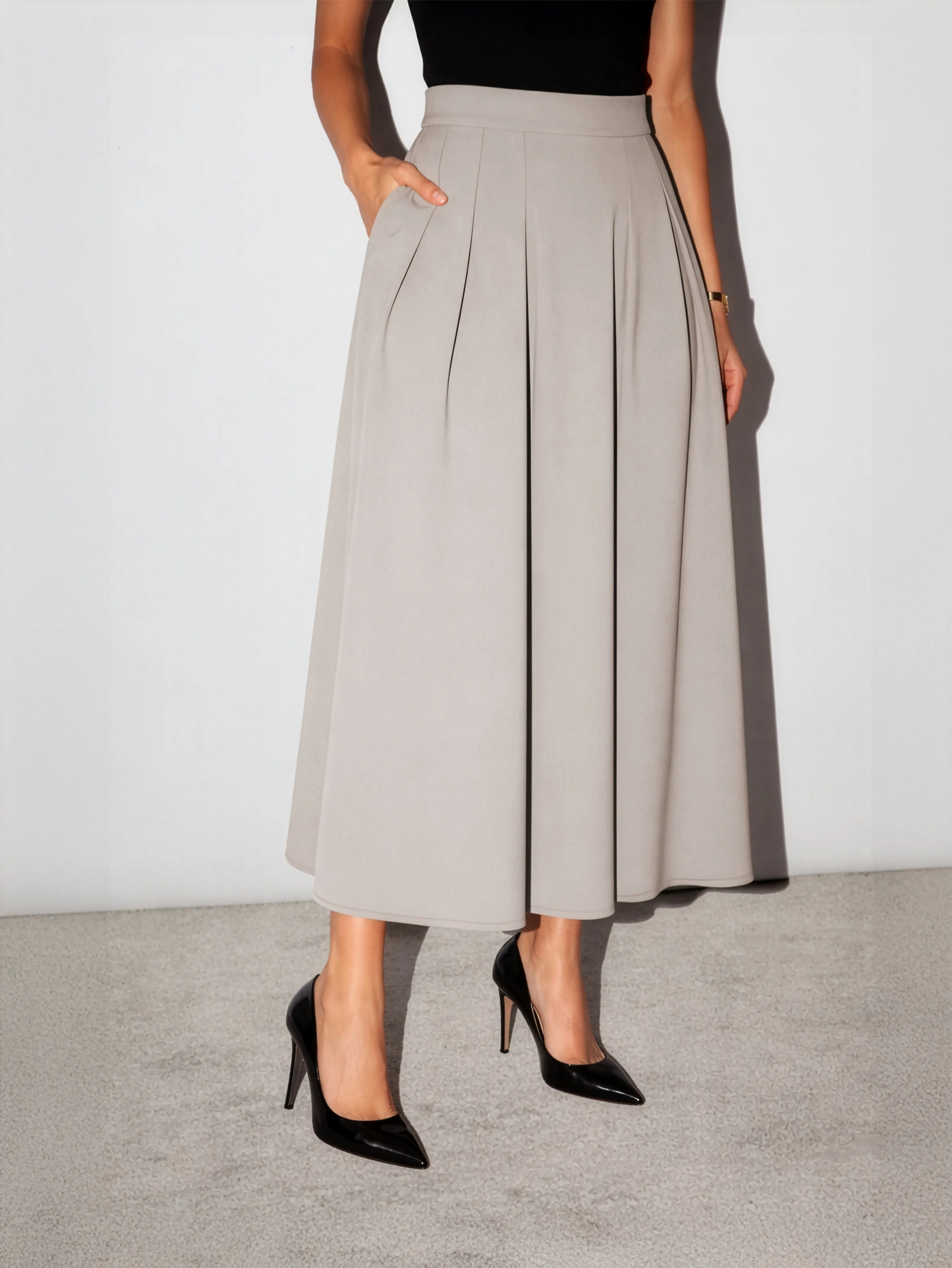 Pleated Skirt in SoftSuit™ Fabric - Greige