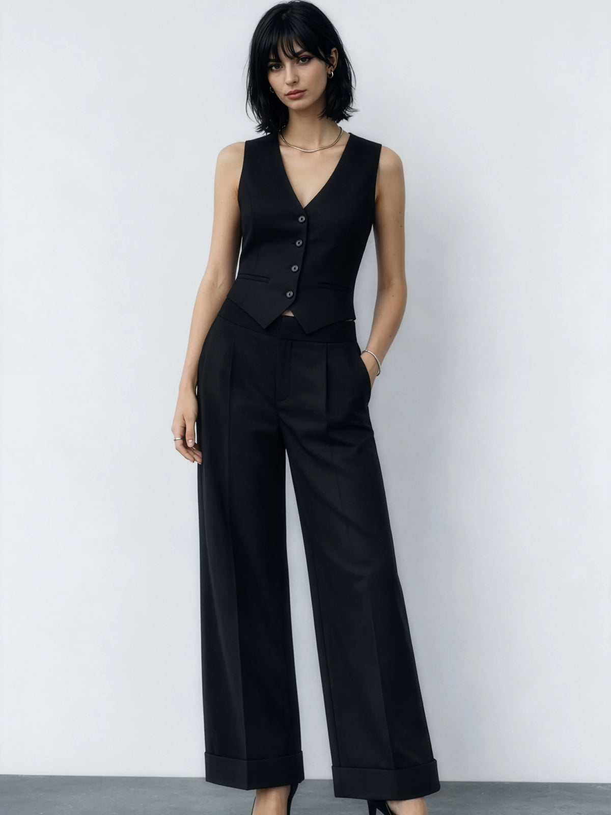 AirLinen™ Waistcoat - Black
