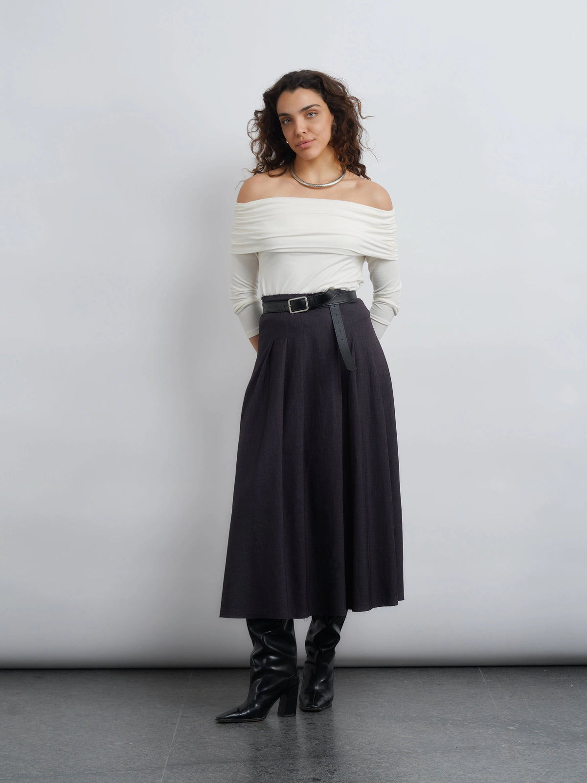 Off-Shoulder Knit Top - White