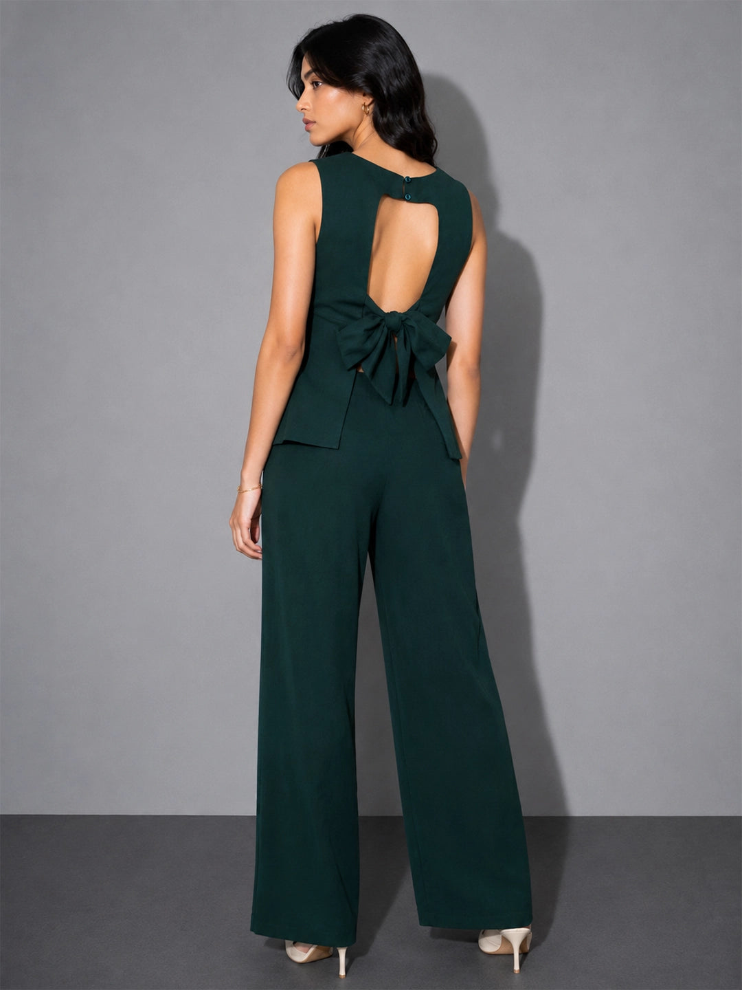 Bow Tie Top in CrepeSway™ - Matcha Green