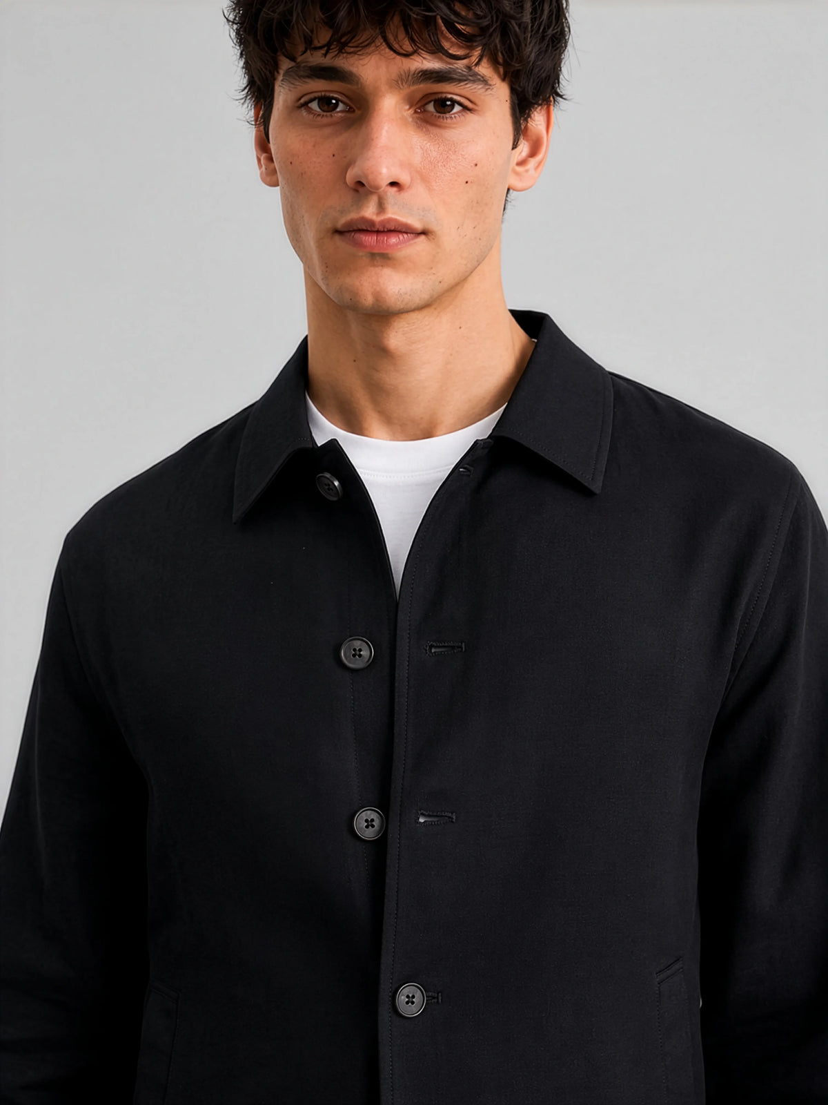 AirLinen™ Bomber Jacket Black - Close up view
